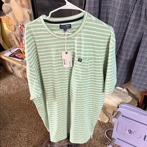 FISHIIPPE NWT 2XL front pocket utility T-shirt.